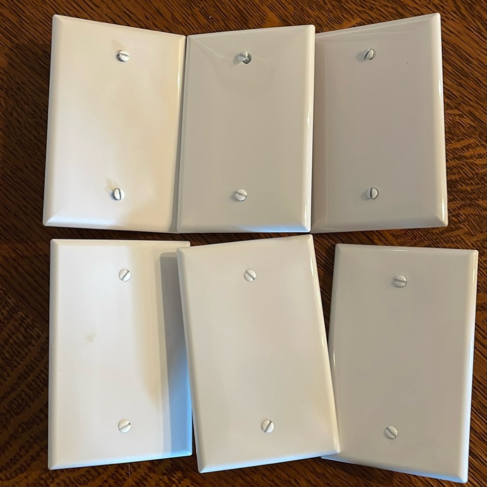 Outlet cover. Six white outlet covers. We used them for a few weeks. Like new!